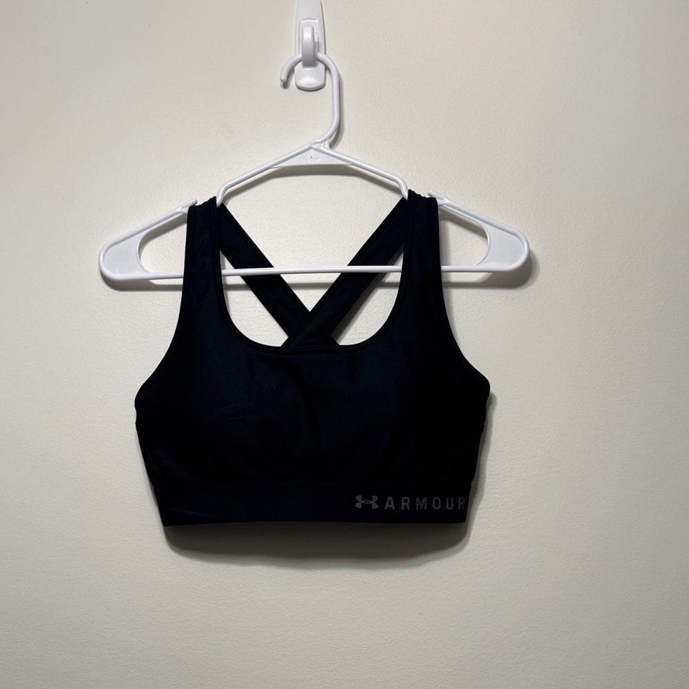 Under Armour Women's Cross-Back Black Sports Bra Large